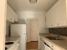 two bedroom, don mills and lawrence - ID 810 - Photo 2
