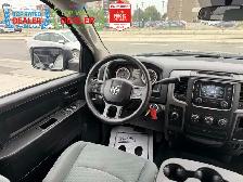 2018 Ram 1500 EXPRESS | 5.7 V8 | REAR CAMERA | FINANCE - Photo 24