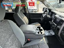 2020 Ram 1500 Classic BLACK EXPRESS | SUB ZERO PKG | FINANCE - Photo 28