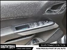 2021 Chevrolet Colorado 4WD LT - Photo 10