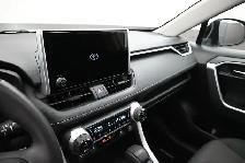 2024 Toyota RAV4 XLE AWD | HEATED SEATS | APPLE CARPLAY | CRUISE - Photo 7