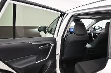 2024 Toyota RAV4 XLE AWD | HEATED SEATS | APPLE CARPLAY | CRUISE - Photo 24