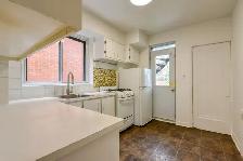 Renovated 1-bedroom apartment near UDEM - ID 4765 - Photo 4