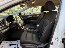 2017 Hyundai Elantra GL - Photo 21