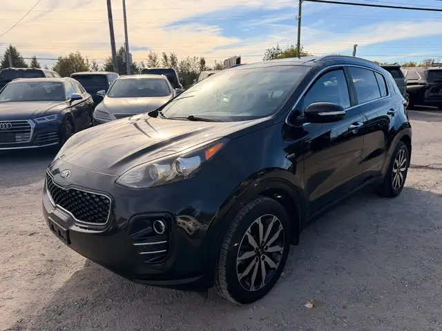 2017 KIA Sportage AWD EX Tech w/Black