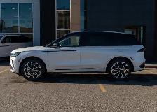 2026 Lincoln Nautilus Reserve Reserve AWD - Photo 3