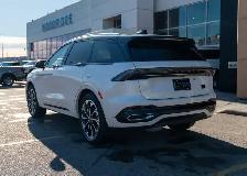 2026 Lincoln Nautilus Reserve Reserve AWD - Photo 4