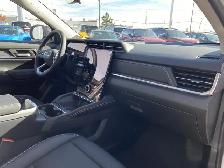 2027 GMC Terrain AWD Denali - Photo 29