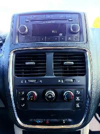 2014 Dodge Grand Caravan AVP/SE Front-wheel Drive Passenger Van - Photo 12