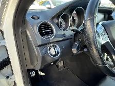 2012 Mercedes-Benz C-Class C 250 AMG SPORT PKG/NAVIGATION/PANORA - Photo 33