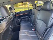 2011 SUBARU Outback 2.5i Limited - Photo 12