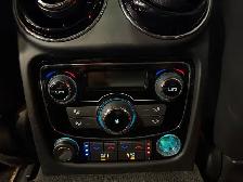 2017 Jaguar XJ AWD - MASSAGE SEATS - VENTILATED SEATS - BLUETOOT - Photo 9