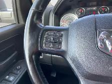 2023 Ram 1500 Classic Express | One Owner Accident Free Carfax - Photo 17