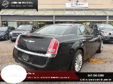2012 Chrysler 300 4dr Sdn V8 300C AWD - Photo 4