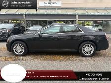 2012 Chrysler 300 4dr Sdn V8 300C AWD - Photo 6