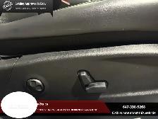 2012 Chrysler 300 4dr Sdn V8 300C AWD - Photo 10