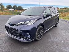 2021 Toyota Sienna LE 8-Passenger FWD - Photo 4