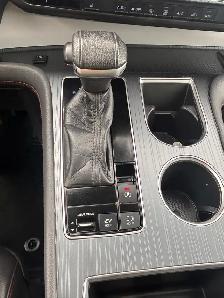 2021 Toyota Sienna LE 8-Passenger FWD - Photo 13