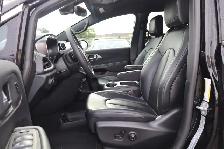 2025 Chrysler Pacifica Select FWD - Photo 10