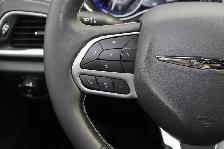 2025 Chrysler Pacifica Select FWD - Photo 13