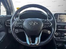 2019 Hyundai Santa Fe Luxury AWD | 360 Camera | Sunroof - Photo 13