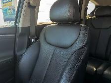 2019 Hyundai Santa Fe Luxury AWD | 360 Camera | Sunroof - Photo 16