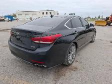 2015 Hyundai Genesis - Photo 5