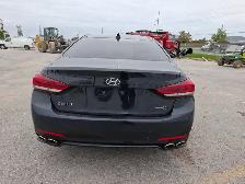 2015 Hyundai Genesis - Photo 6