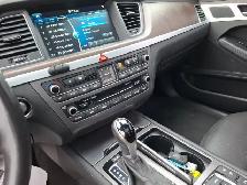2015 Hyundai Genesis - Photo 12