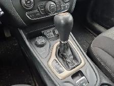 2016 Jeep Cherokee - Photo 19