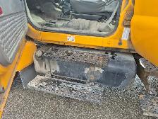 2010 Ford F650 - Photo 21