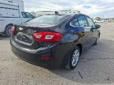 2017 Chevrolet Cruze - Photo 5