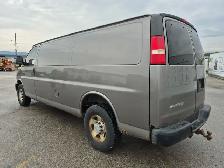 2009 Chevrolet Express - Photo 7