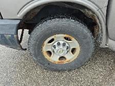 2009 Chevrolet Express - Photo 20