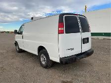 2013 Chevrolet Express - Photo 3