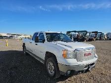 2012 GMC Sierra 2500HD - Photo 2