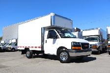 2025 GMC SAVANA 3500 CUBE 12 PIEDS   DECK / CAMION NEUF / 55 KM - Photo 7