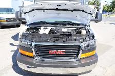 2025 GMC SAVANA 3500 CUBE 12 PIEDS   DECK / CAMION NEUF / 55 KM - Photo 15