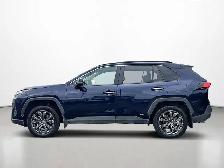 2023 Toyota RAV4 Hybrid Limited | HEATED & COOLED SEATS - Photo 2