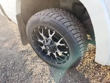 2022 Ram 1500 Crew Cab 4x4 - Photo 10