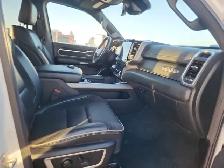 2022 Ram 1500 Crew Cab 4x4 - Photo 17