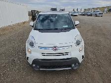 2015 FIAT 500L - Photo 8