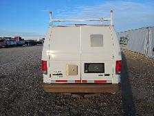 2014 Ford E-Series - Photo 6