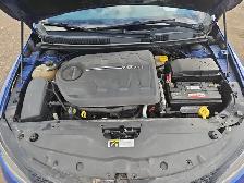 2015 Chrysler 200 - Photo 26