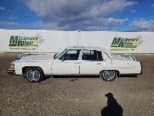1984 Cadillac Fleetwood Brougham - Photo 5