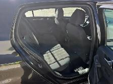 2011 Volkswagen Golf - Photo 17