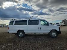 2014 Ford E-350SD - Photo 7