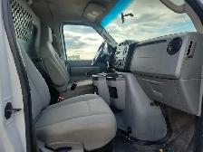 2014 Ford E-350SD - Photo 18