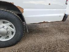 2014 Ford E-350SD - Photo 30