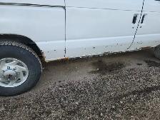 2014 Ford E-350SD - Photo 36
